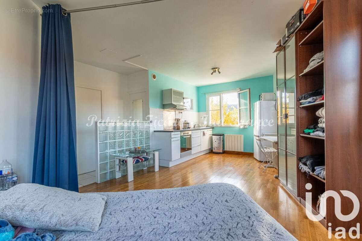 Photo 3 - Appartement à LA VILLE-DU-BOIS