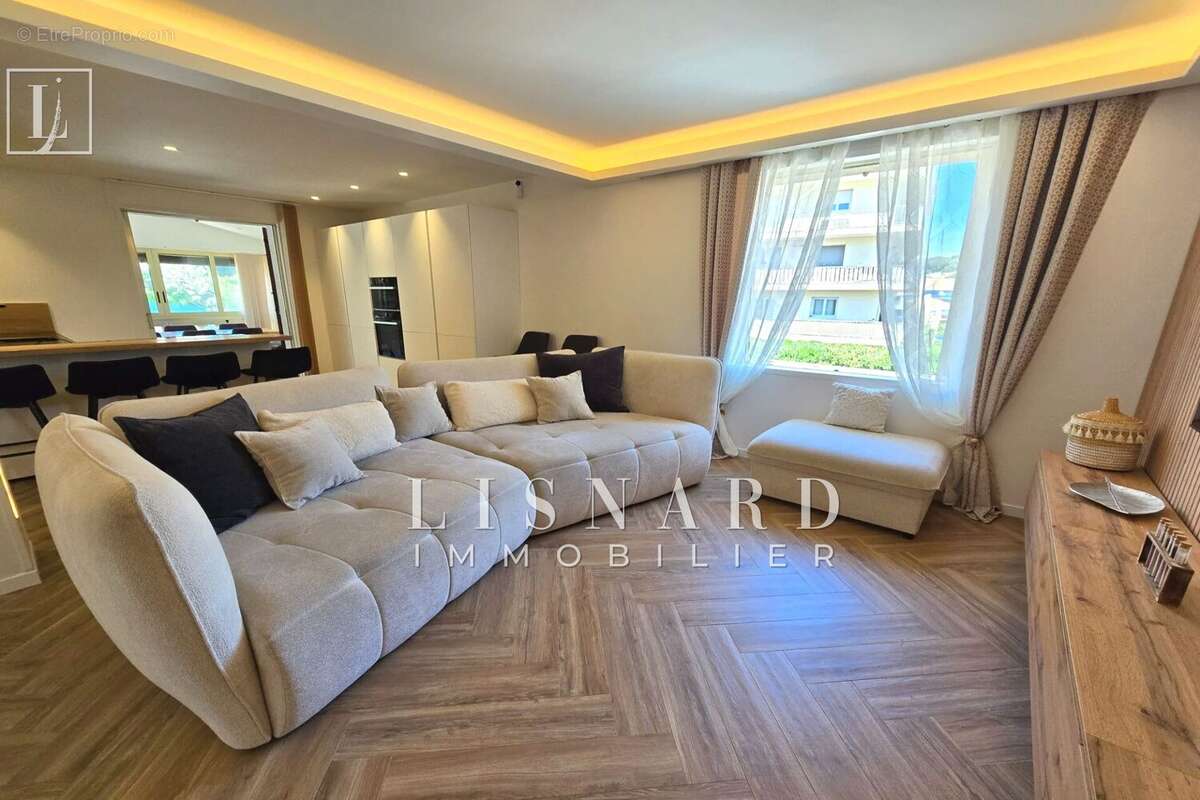 Maison 130 m² à Vallauris  - photo 6