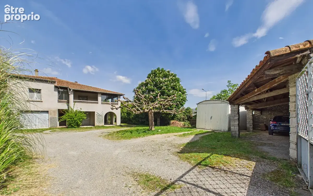 Grande maison familiale à Chomérac. - photo 18