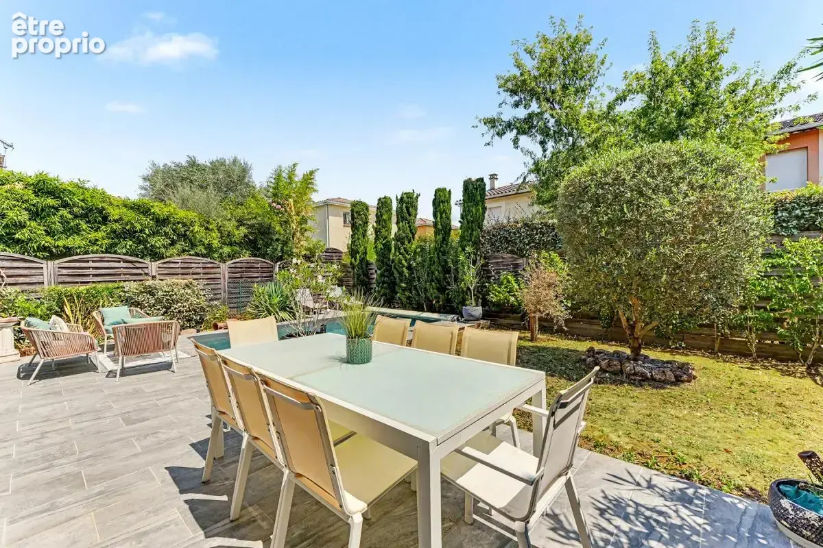 Maison T4 de + 86 m² avec Jardin, Piscine, Garage & Climatisation – Castelginest - photo 14