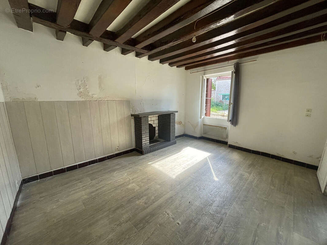 Maison indépendante dur 605m² de terrain - photo 4