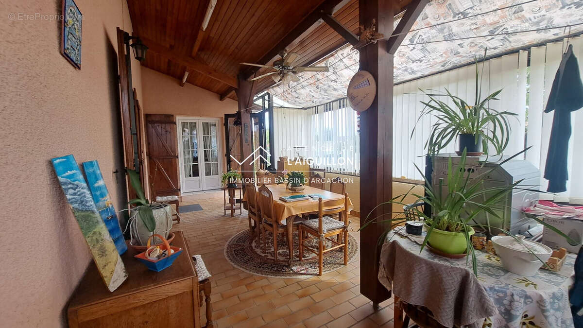 Maison à GUJAN-MESTRAS