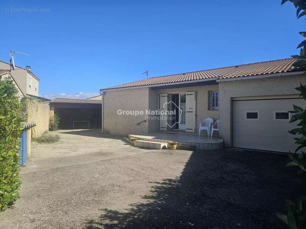 Maison à JONQUIERES