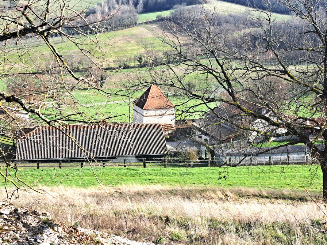 Maison à SAINTE-COLOMBE-DE-VILLENEUVE