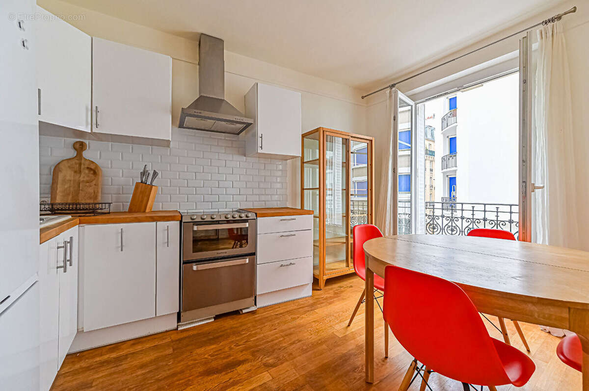 Appartement à PARIS-11E