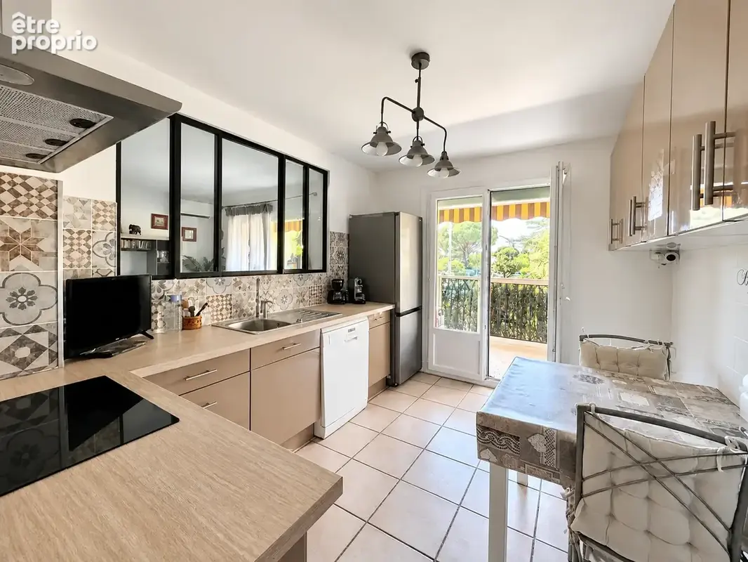 Photo Appartement à Six-Fours-Les-Plages au prix de 435 000€