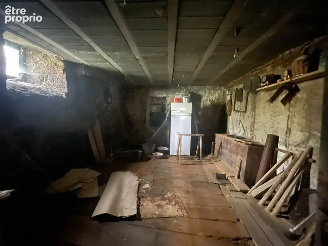 Maison de campagne indépendante à restaurer – Grimone (26) - photo 6