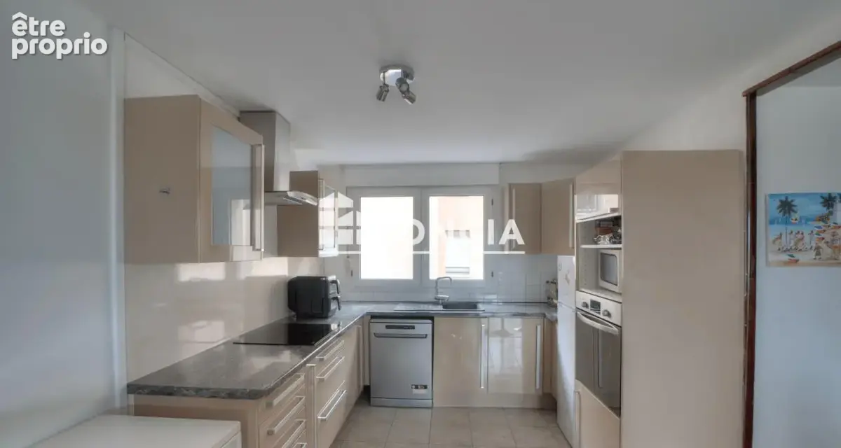 Thoiry – Duplex T4 de 79 m² avec entrée indépendante, balcon et garage - photo 3