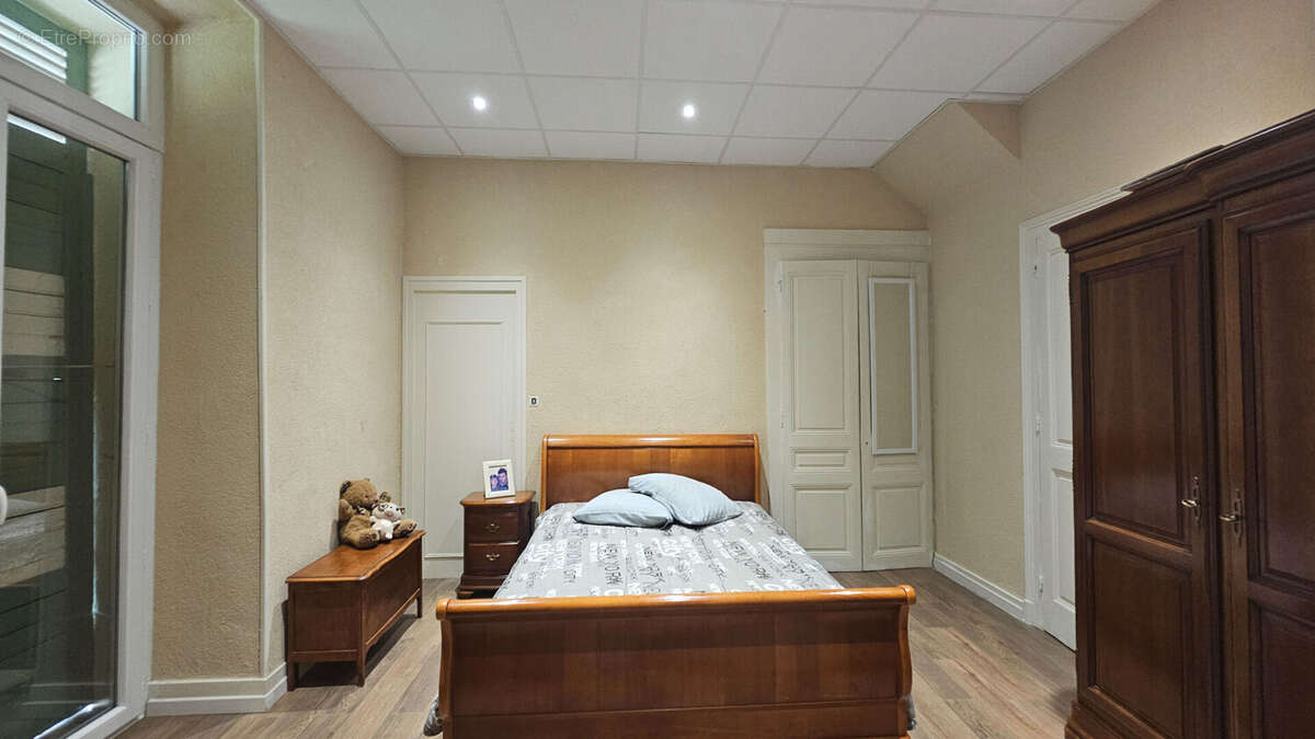 Appartement à SAINT-GENIX-SUR-GUIERS