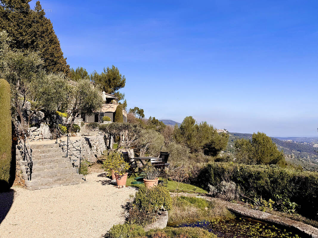 Maison à SPERACEDES