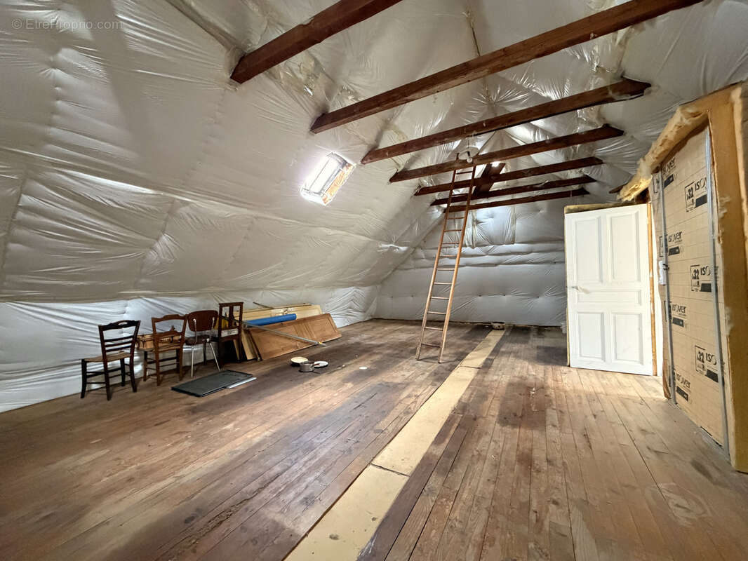 Maison à SAINT-SATURNIN