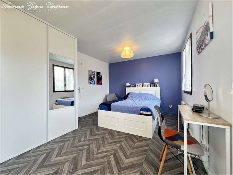 Maison à COURVILLE-SUR-EURE