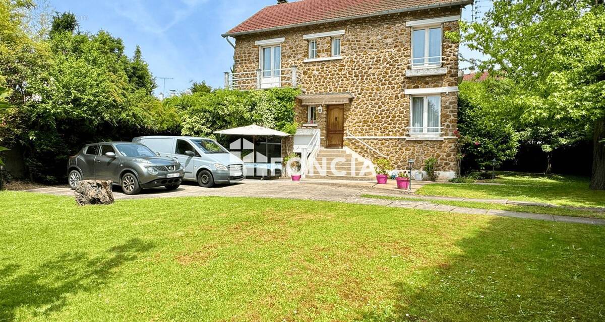 Maison à ATHIS-MONS