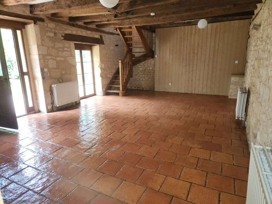 Appartement 205 m² à Tamnies  - photo 2