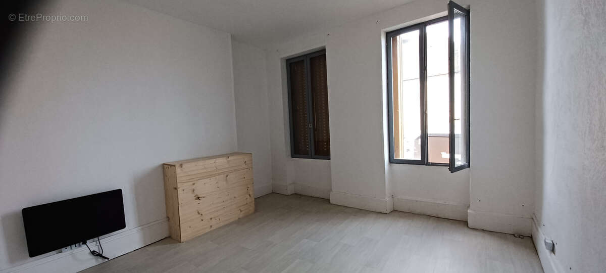 Appartement à SAINT-MENOUX