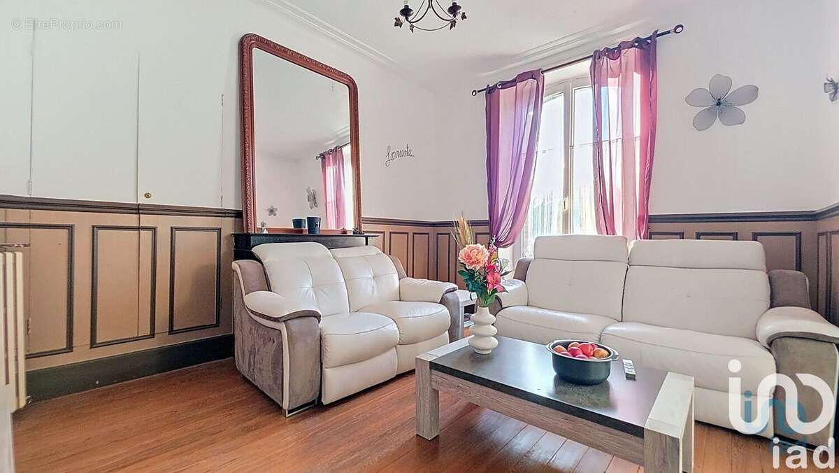 Photo 2 - Maison à ANGLURE