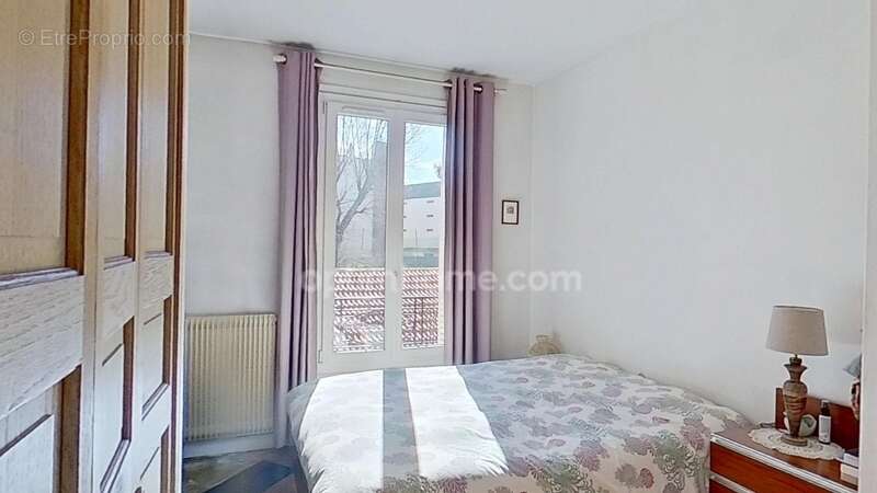 Appartement à MAISONS-ALFORT