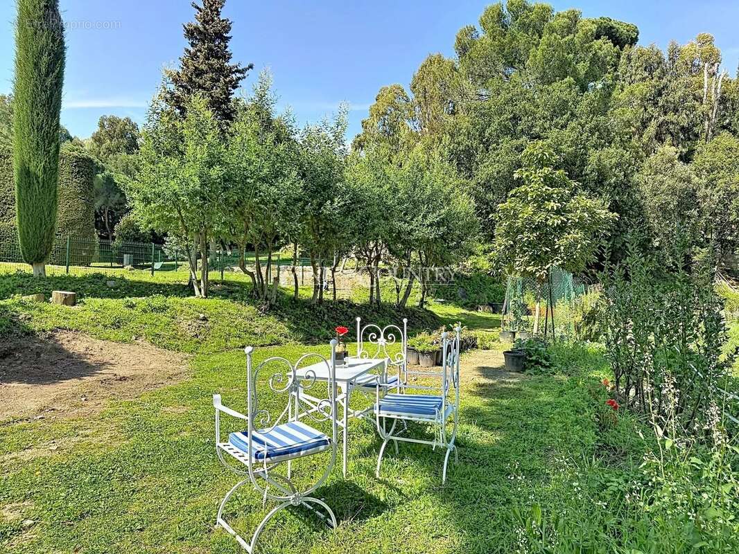 Appartement à CANNES