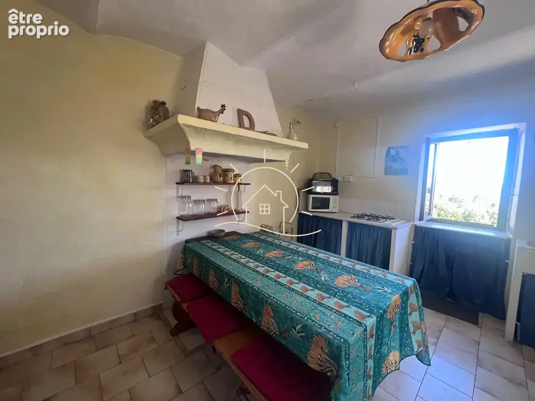 Maison au coeur du village de Bessas - photo 4