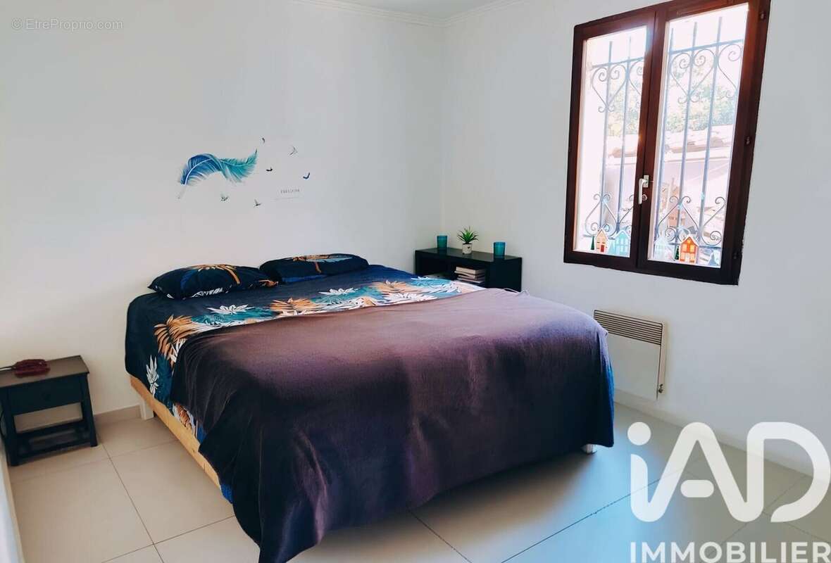 Photo 4 - Maison à ENSUES-LA-REDONNE