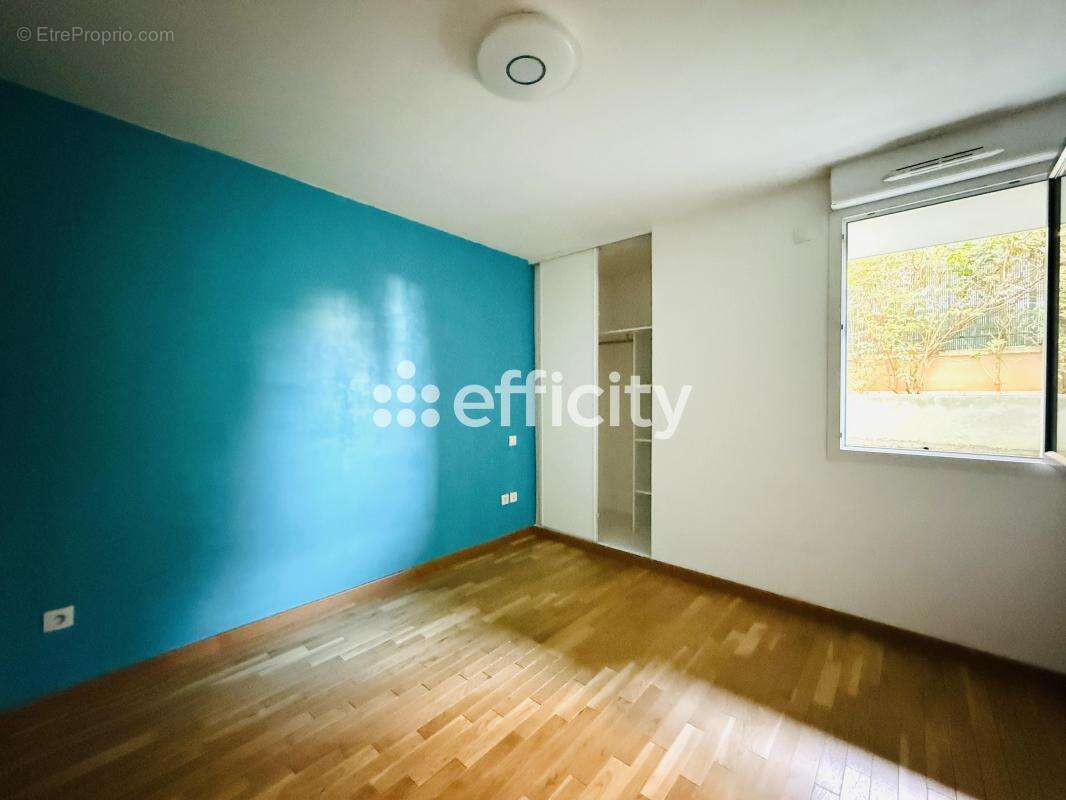 Appartement à CHATILLON