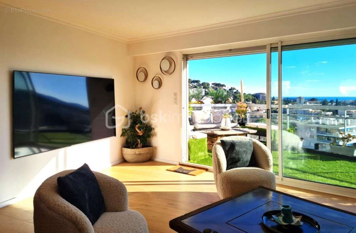 Appartement à LE CANNET