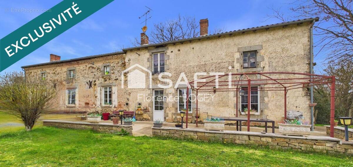 Photo 1 - Maison à BUSSIERE-POITEVINE
