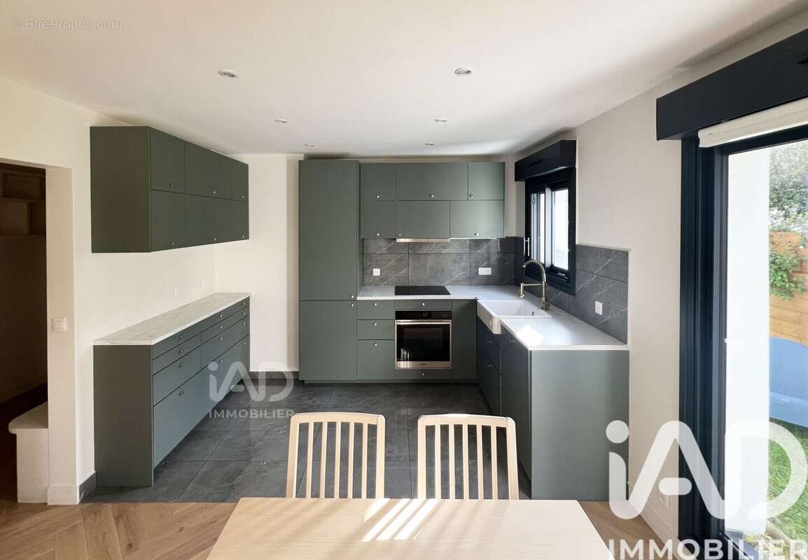 Photo 4 - Appartement à PUTEAUX