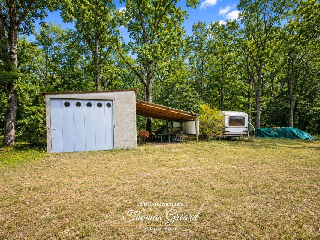Terrain de loisirs 19 969 m² avec étang de pêche à Mur-de-Sologne - photo 9