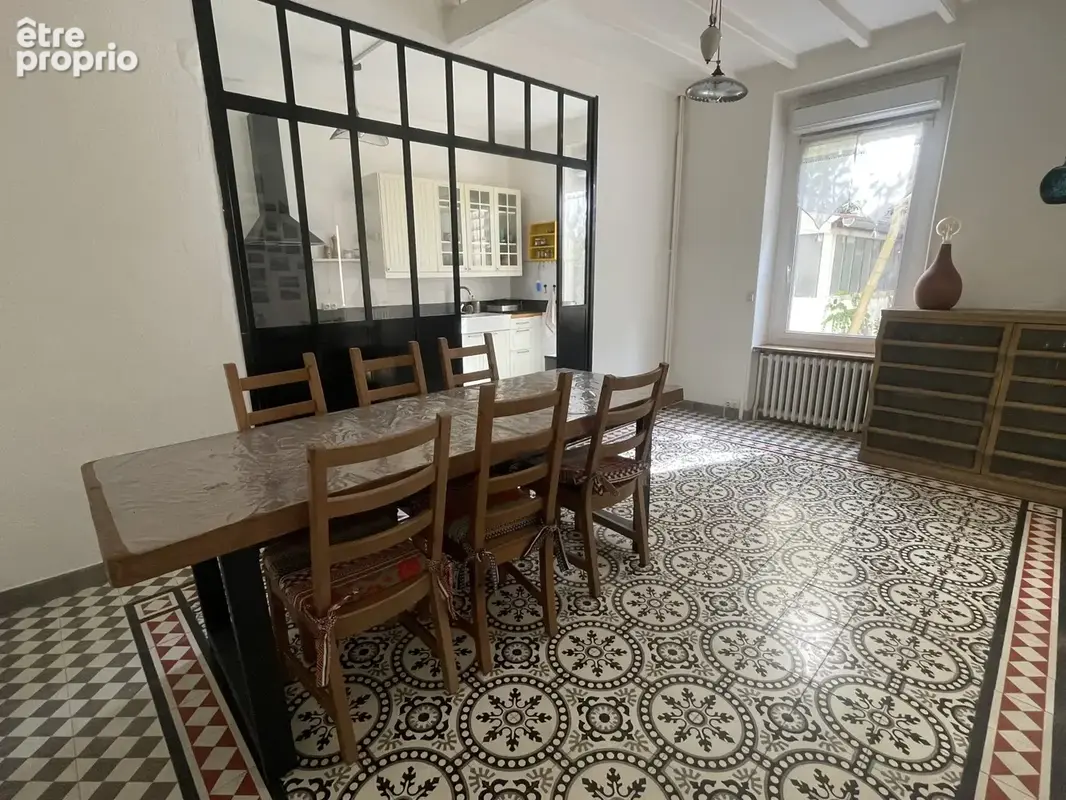QUARTIER LAMARTINE - Maison de ruerénovée  avec terrasse et parking - photo 10