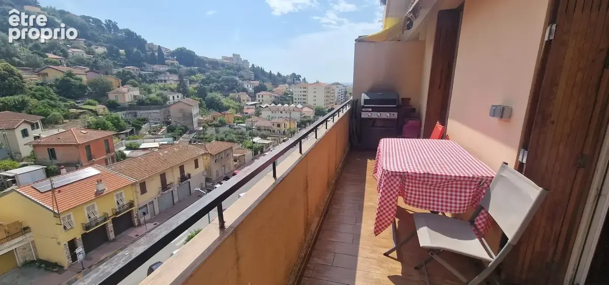 Appartement à MENTON