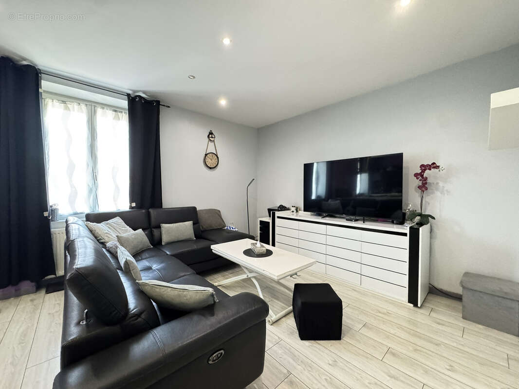 Commerce à SAINT-CHAMOND