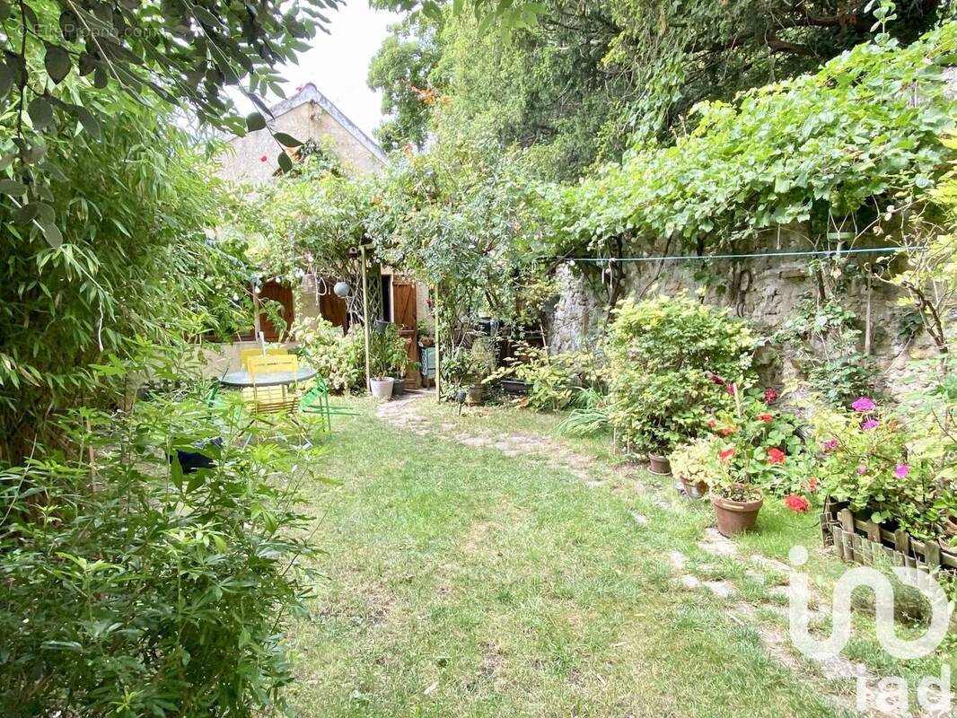 Photo 1 - Maison à MITRY-MORY