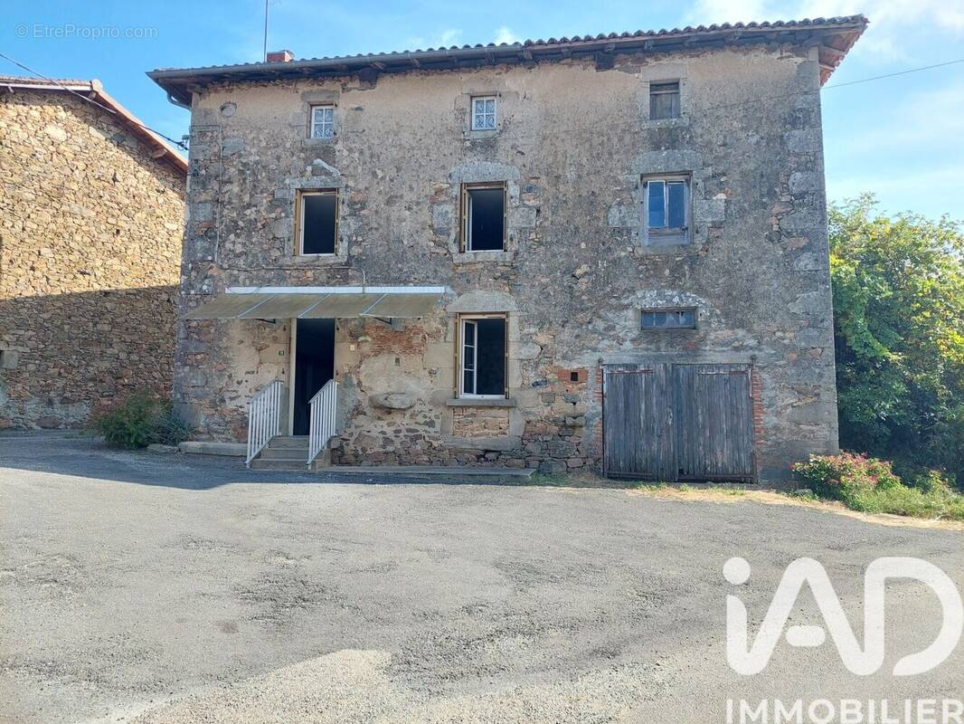 Photo 1 - Maison à SAINT-LAURENT-SUR-GORRE
