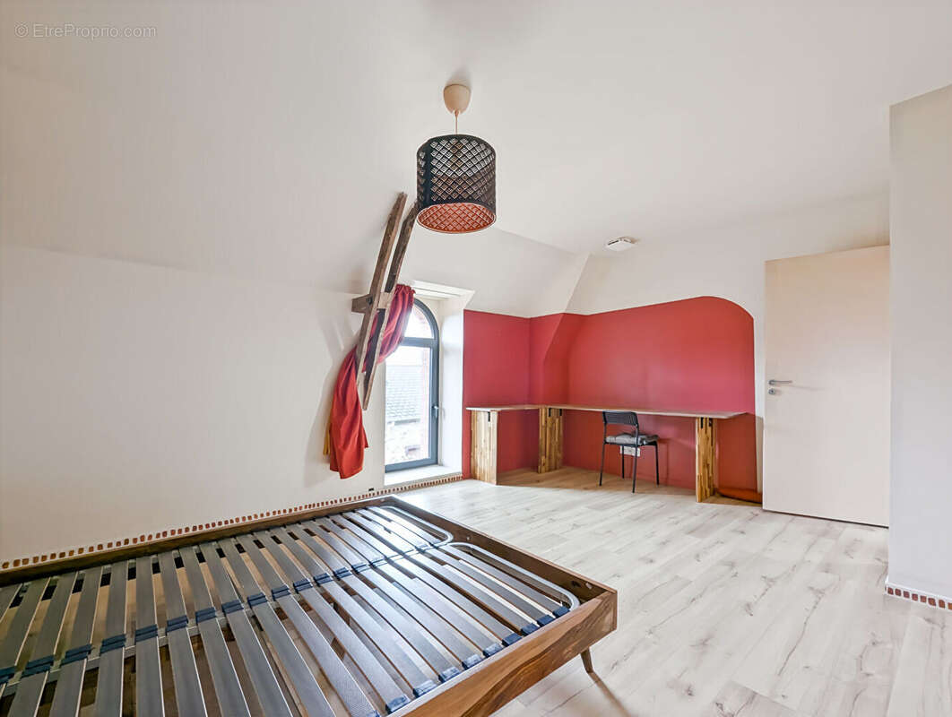 Maison à FEINS