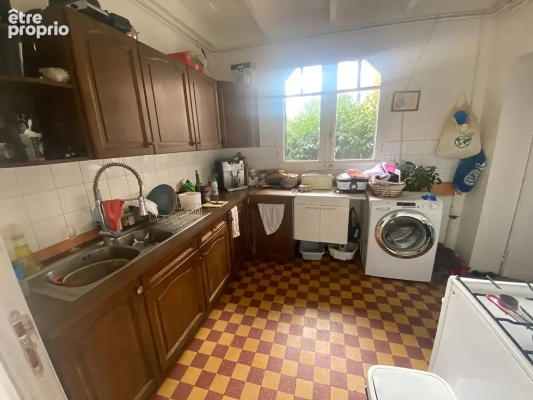 Garein batiment a usage mixte d'habitation et commerce - photo 7