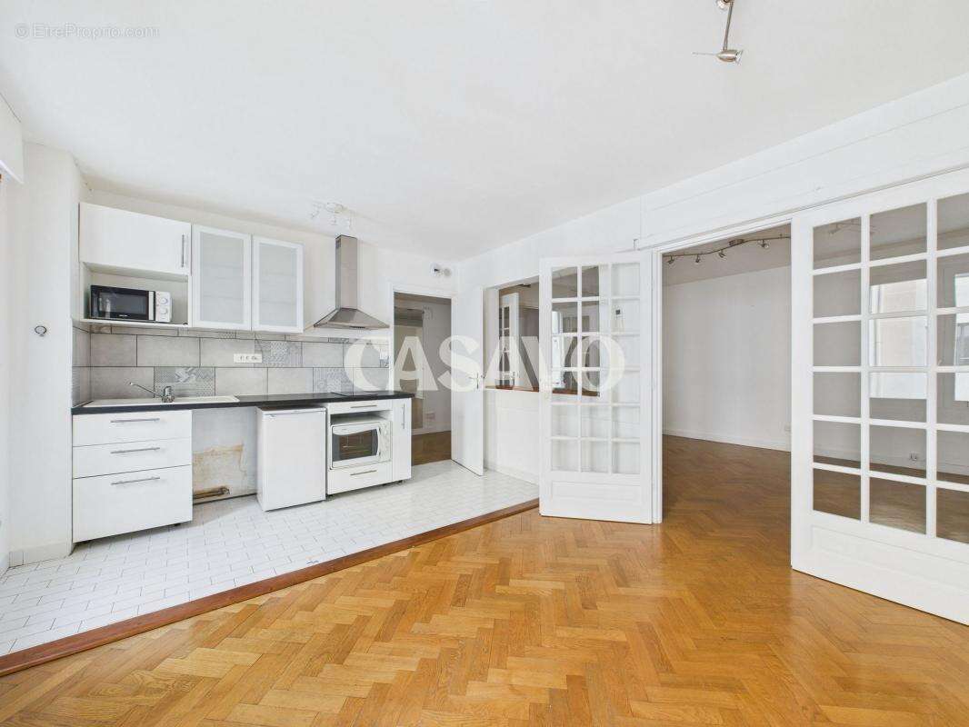 Appartement à LYON-6E