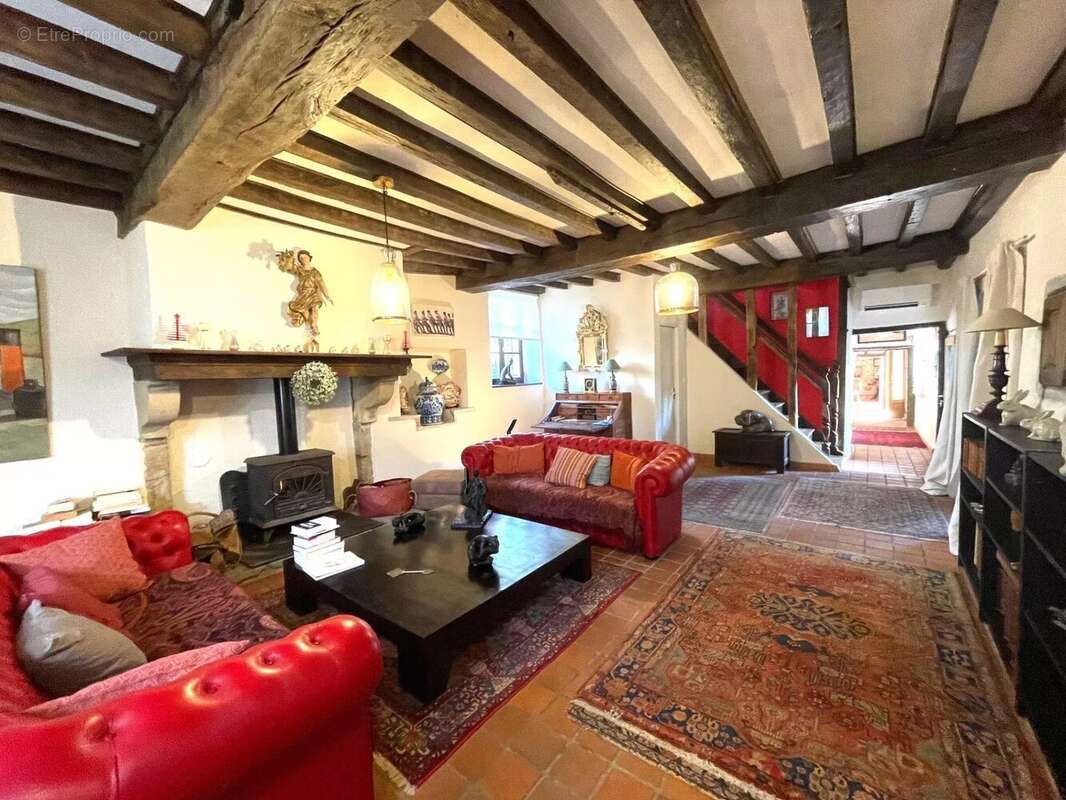 Maison à SAUVETERRE-DE-BEARN