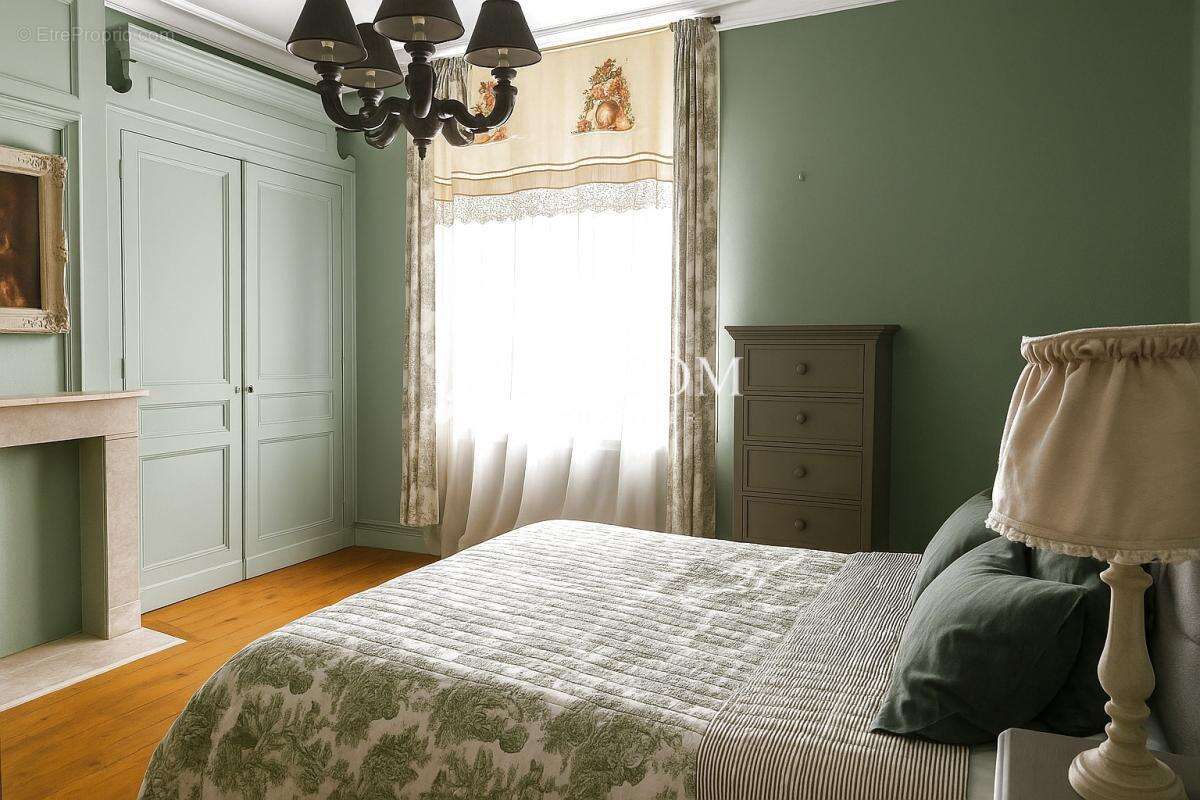 Maison à MONS-EN-BAROEUL