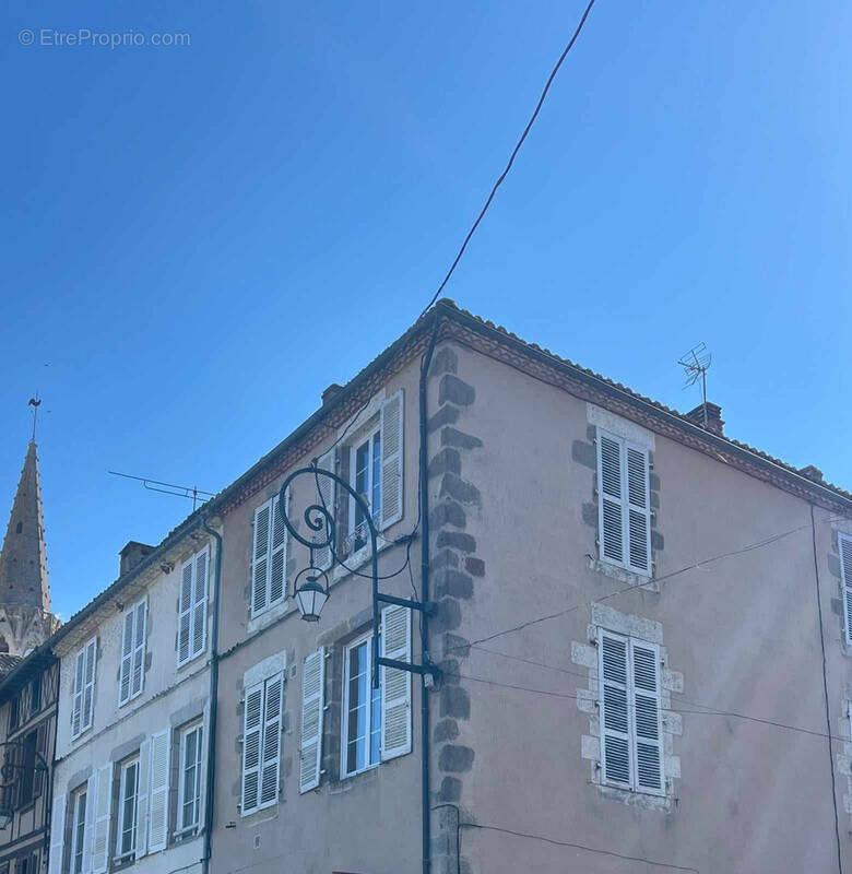 Appartement à CONFOLENS