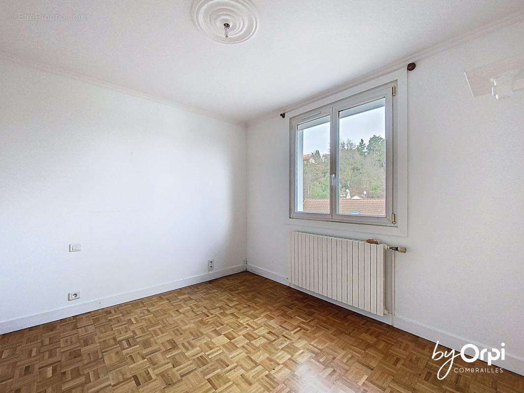 Maison à SAINT-ELOY-LES-MINES