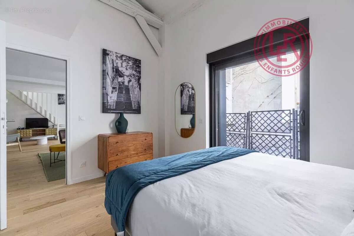 Commerce à PARIS-11E