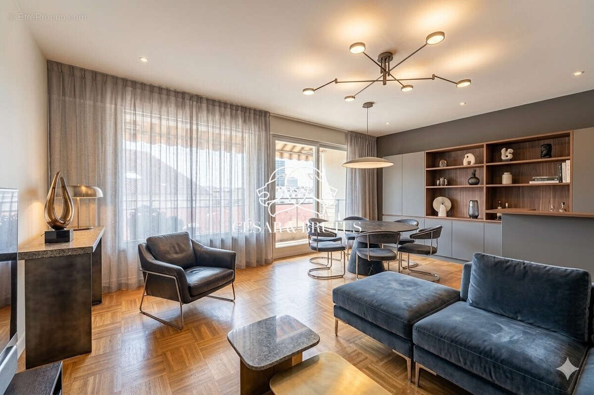 Appartement à LYON-6E