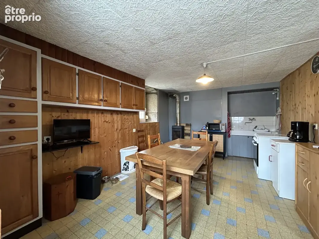 Photo Maison à Villars-Saint-Georges au prix de N/C