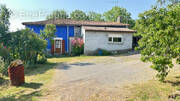 Maison à CHARMANT