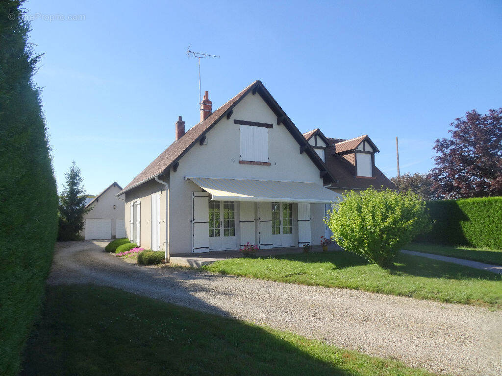 Maison à SAINT-DENIS-EN-VAL