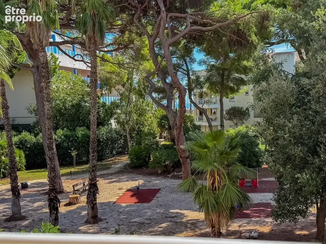 Standing appartement 2 pièces avec vue mer et jardins - photo 14
