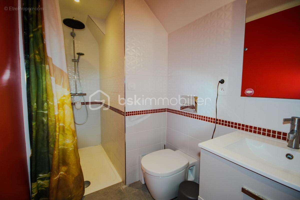 Maison à VAIRES-SUR-MARNE