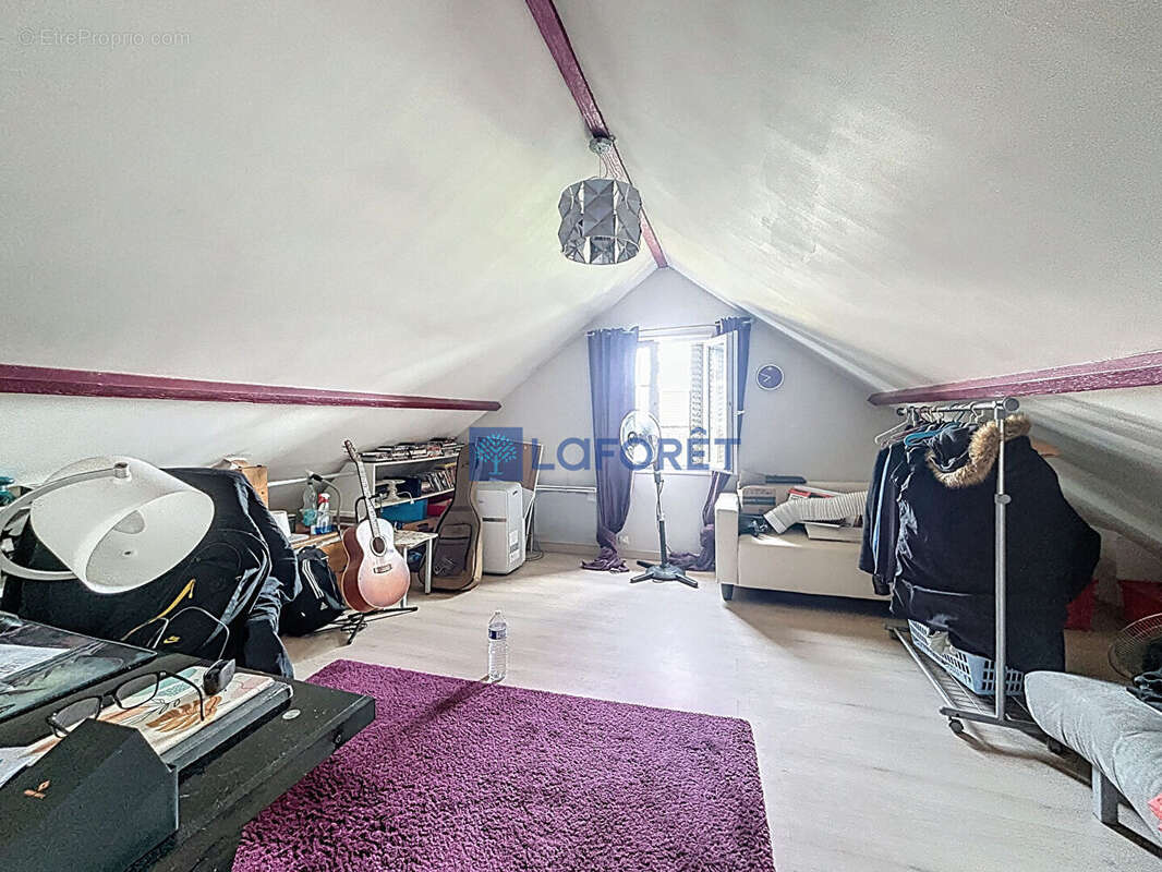 Maison à SAVIGNY-SUR-ORGE