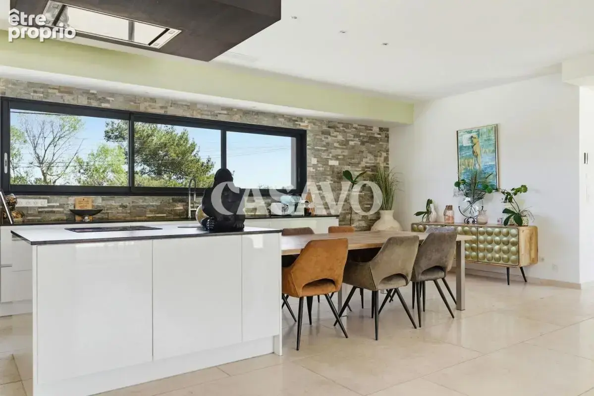 Vente Maison 6 pièces de 300m² - 13610 Le Puy-Sainte-Réparade - photo 5